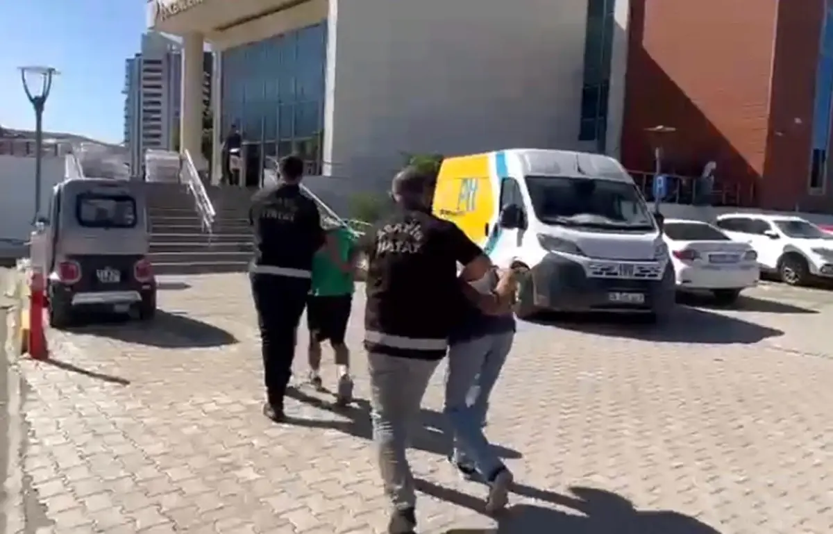 hatayda 4 sahis tutuklandi 15A8J7gb