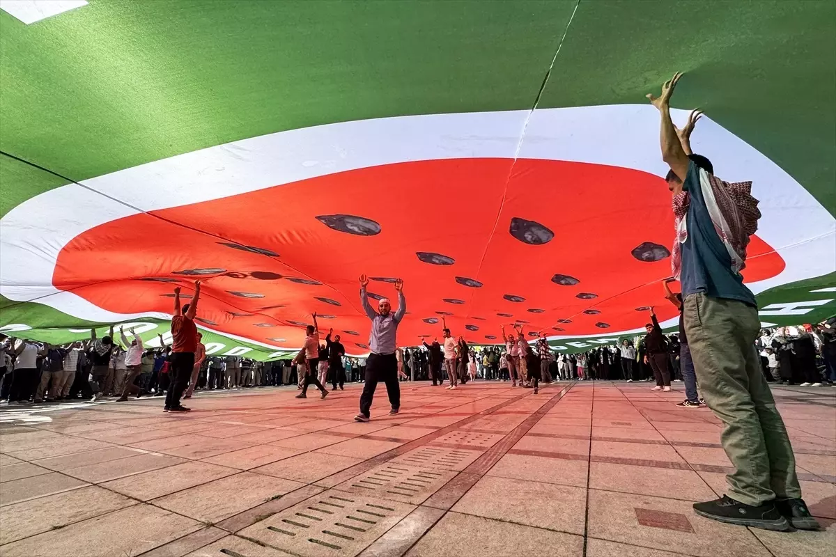 konyada filistine destek yuruyusu nhtZumlu