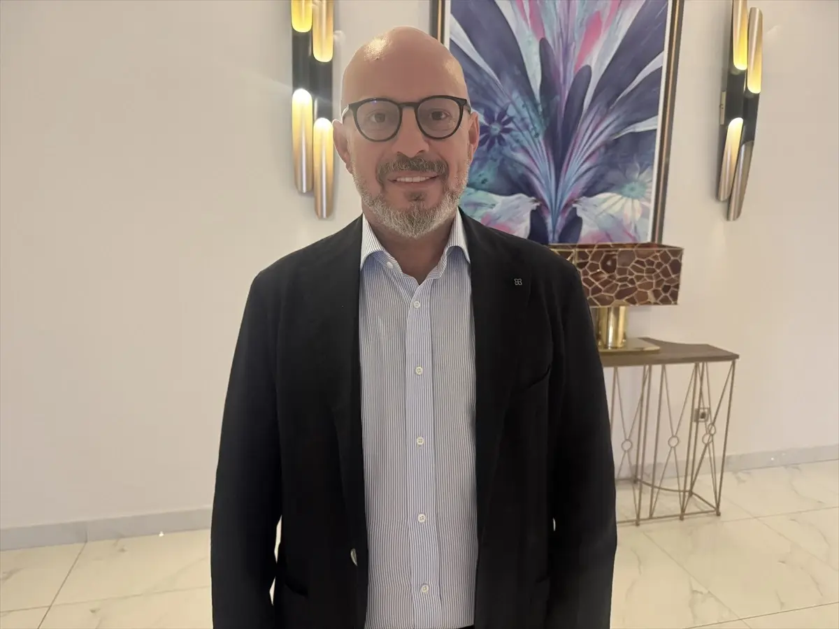 tatil icin erken rezervasyon cagrisi Ihzi3cay.jpg