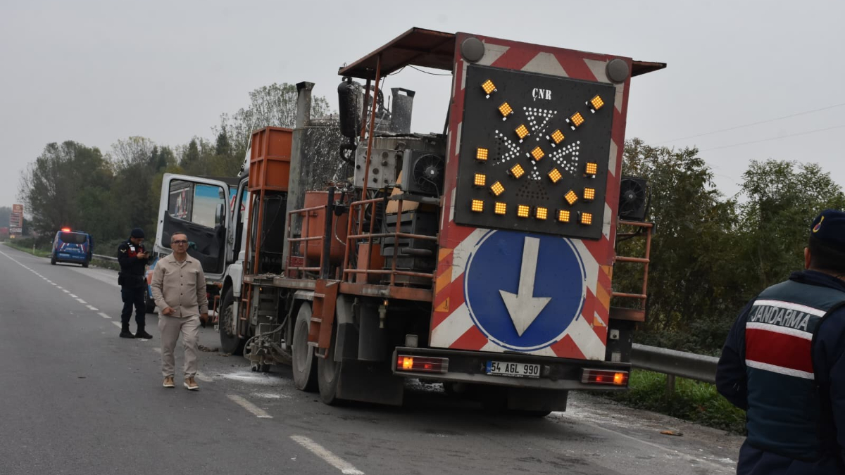 sakaryada kamyonun kazani patladi 2 yarali H61BFxea.jpg