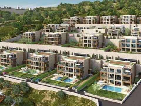Bodrum’da 1 aylık tatil milyonları aştı